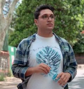 فرشید حسین‌زاده