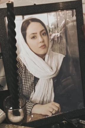 سپیده پاریزی