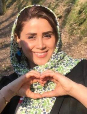 مونا اسمی