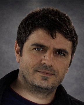 آریا (حسن) کمالو