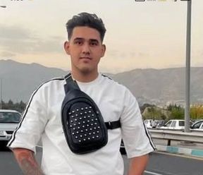 ماهان صادقی