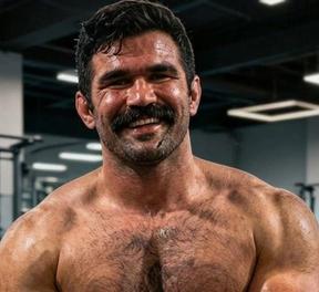 محسن ابراهیم‌زاده