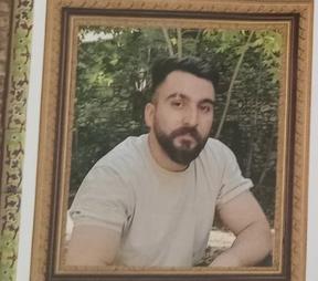 اسفندیار نادری