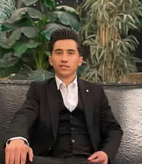 امیرعباس مومنی