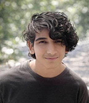 طاها نادری سمیرمی