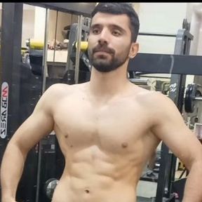 محمدحسن روشن قیاسی